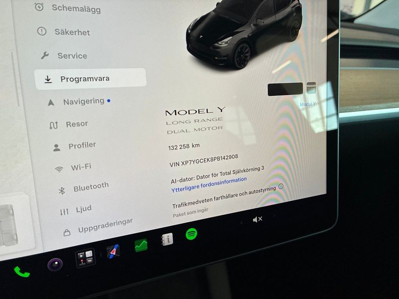 Tesla Model Y bild 23