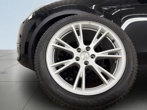 Tesla Model Y bild 14