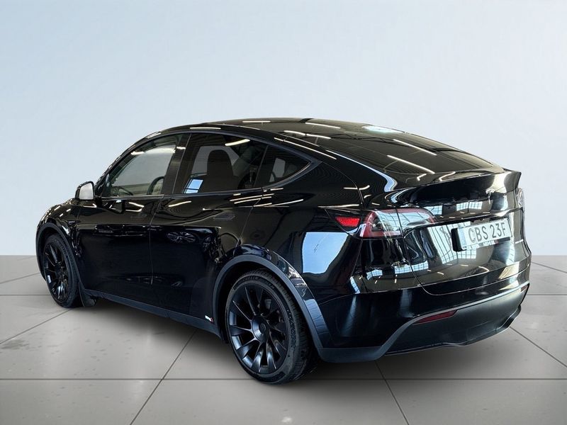 Tesla Model Y bild 5