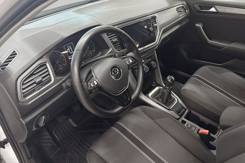 Volkswagen T-Roc bild 7