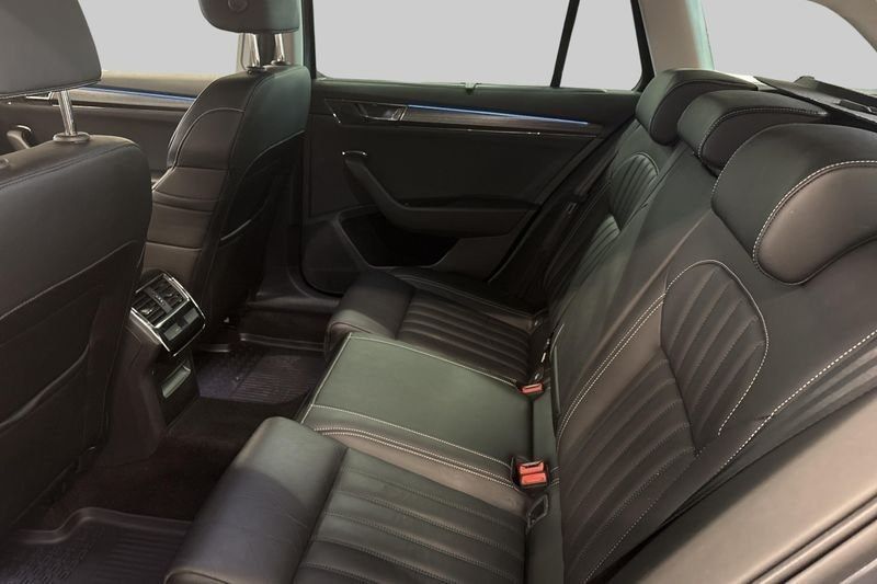 Skoda Superb bild 9