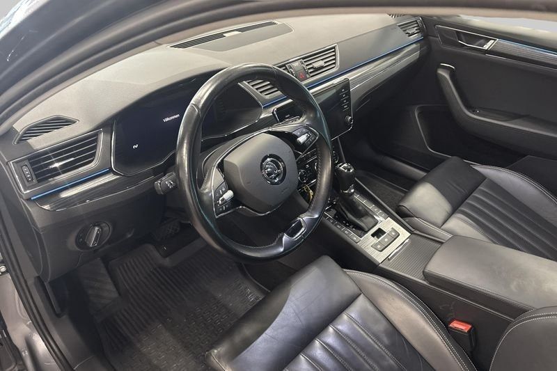 Skoda Superb bild 7
