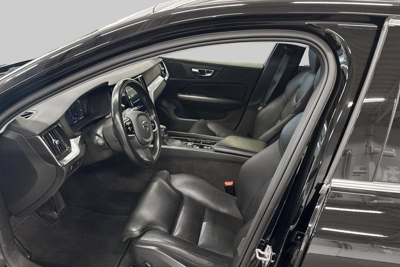 Volvo V60 bild 8