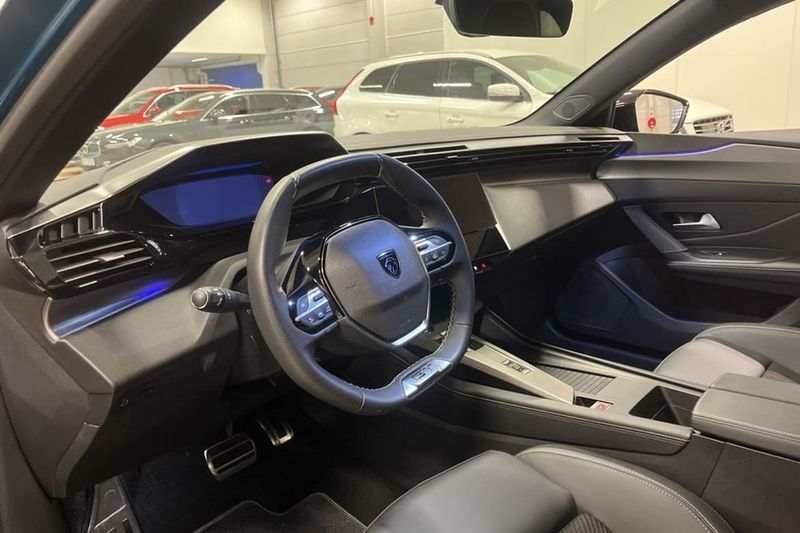 Peugeot 408 bild 6