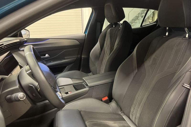 Peugeot 408 bild 7