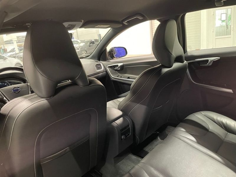 Volvo V60 bild 8