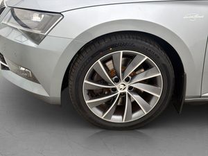 Skoda Superb bild 32