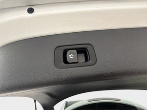 Mercedes GLC300 bild 33