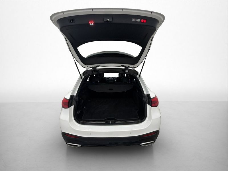Mercedes GLC300 bild 32
