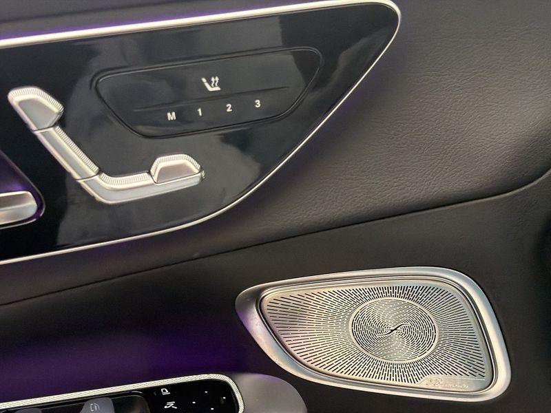 Mercedes GLC300 bild 30