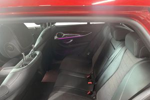 Mercedes E300 bild 10
