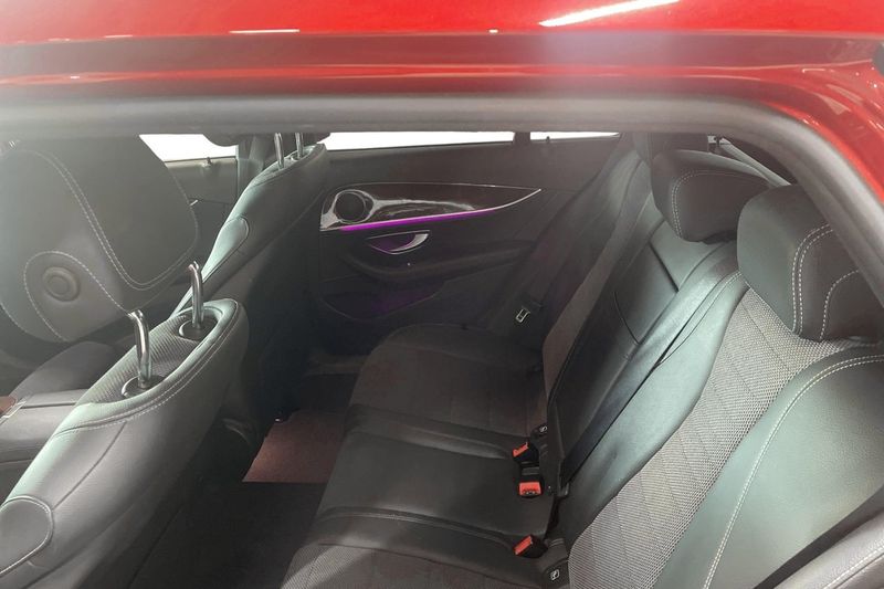 Mercedes E300 bild 10
