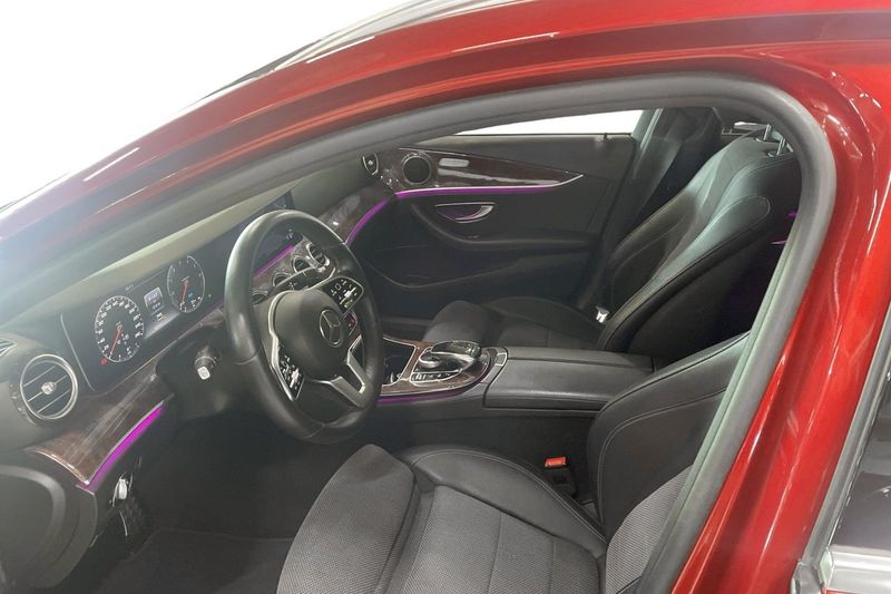 Mercedes E300 bild 11