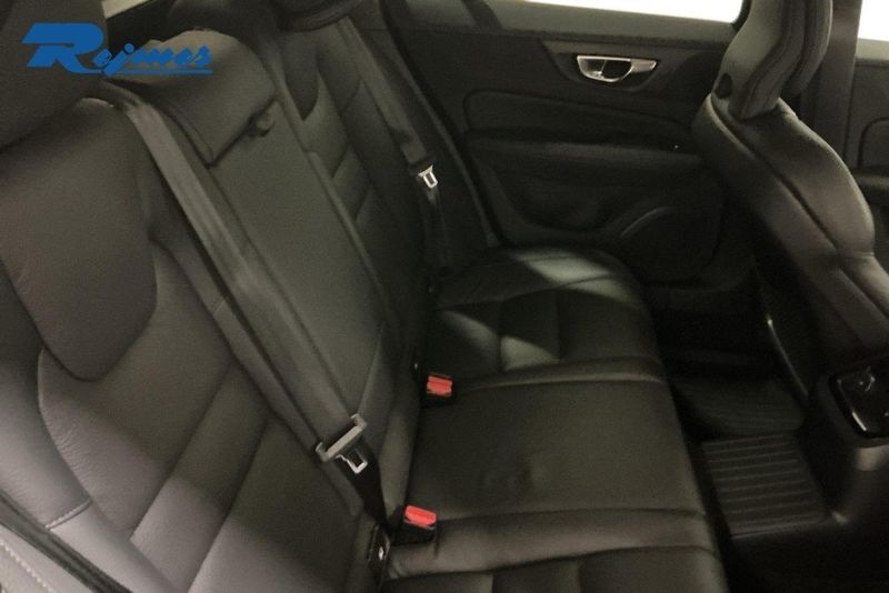 Volvo V60 bild 15