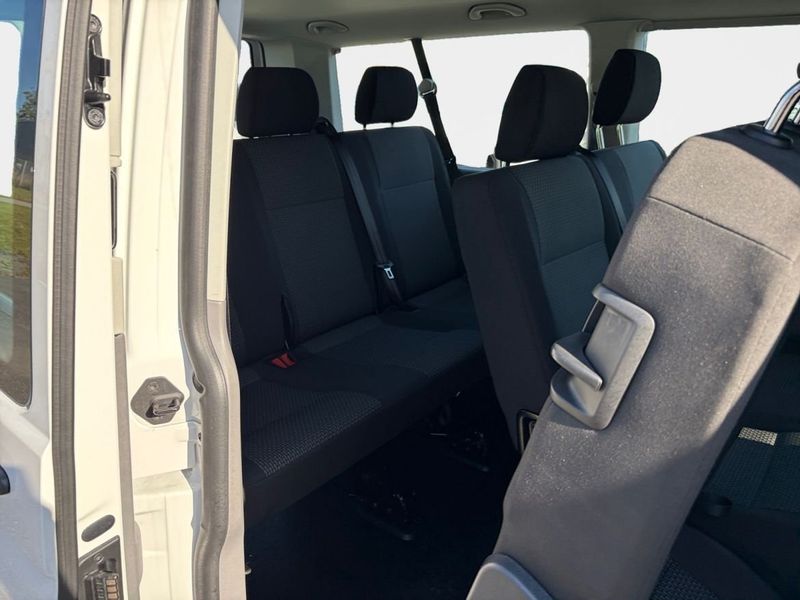 Volkswagen Caravelle bild 11