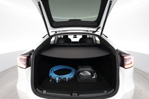Tesla Model Y bild 23