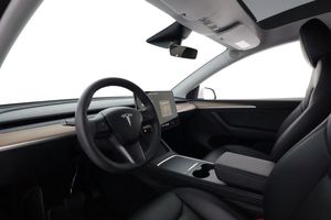 Tesla Model Y bild 11