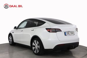 Tesla Model Y bild 8