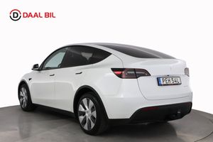 Tesla Model Y bild 8