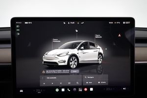 Tesla Model Y bild 16
