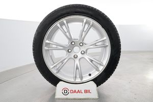 Tesla Model Y bild 24