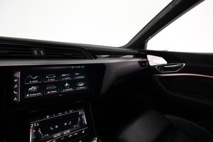 Audi Q8 e-tron bild 25