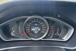 Volvo V40 bild 17