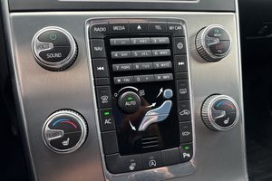 Volvo V60 bild 15