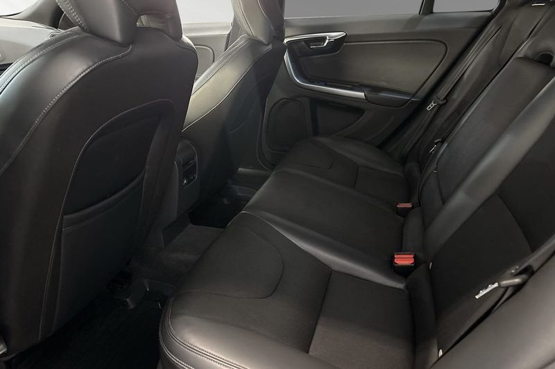 Volvo V60 bild 8