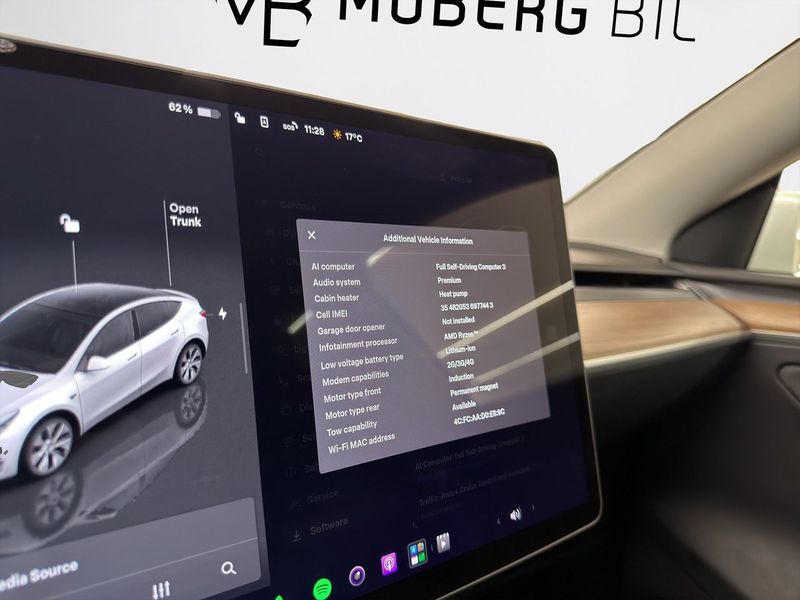 Tesla Model Y bild 14