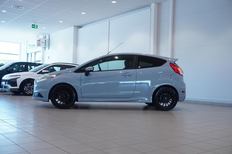 Ford Fiesta bild 4