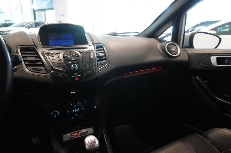 Ford Fiesta bild 9