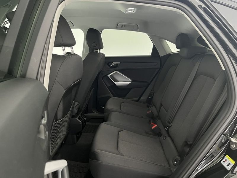 Audi Q3 bild 17