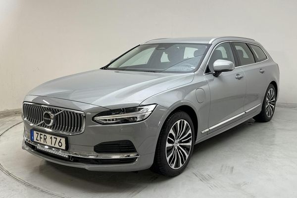 Volvo V90 T6 AWD Recharge (350hk) - 2025