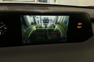 Lexus UX bild 12