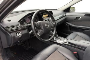 Mercedes E220 bild 6