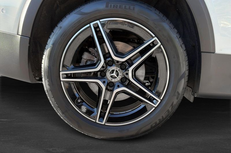 Mercedes GLB220 bild 6