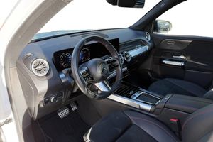 Mercedes GLB220 bild 9