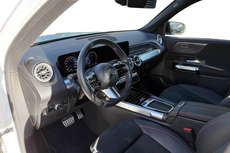 Mercedes GLB220 bild 9