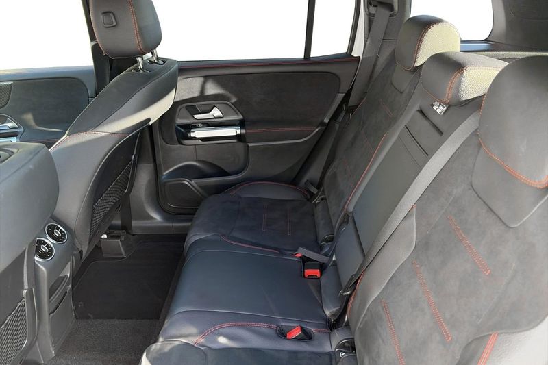 Mercedes GLB220 bild 11