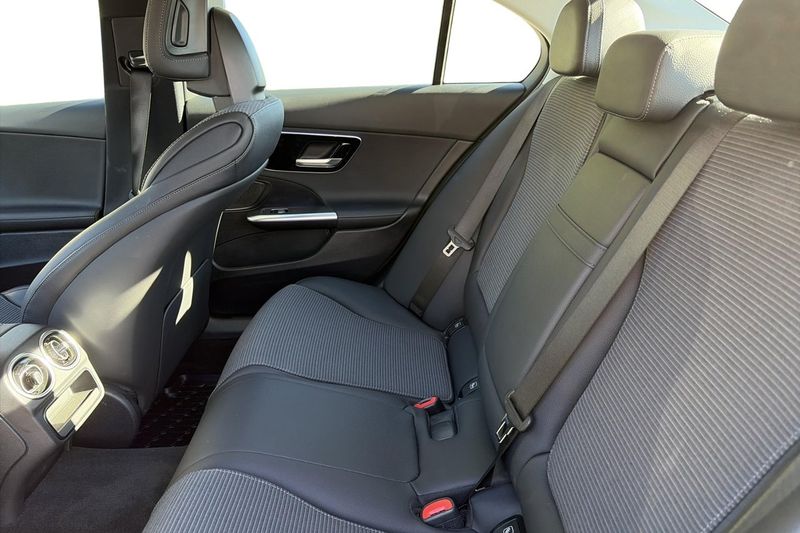 Mercedes C300 bild 9