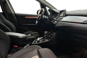 BMW 218 bild 15