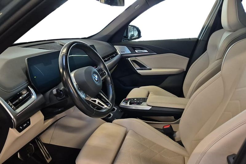 BMW X1 bild 12