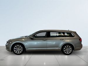 Volkswagen Passat bild 4