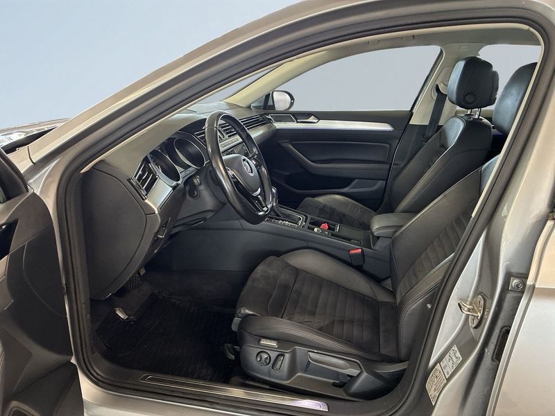 Volkswagen Passat bild 7