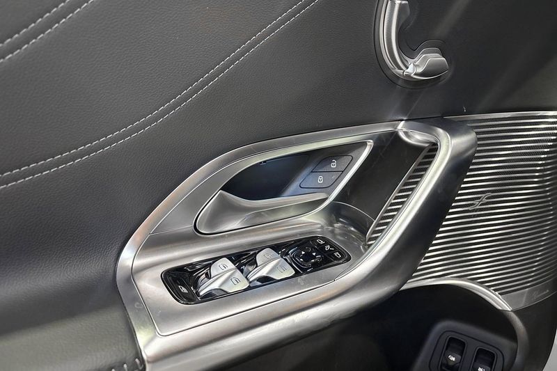 Mercedes GLC400 bild 11