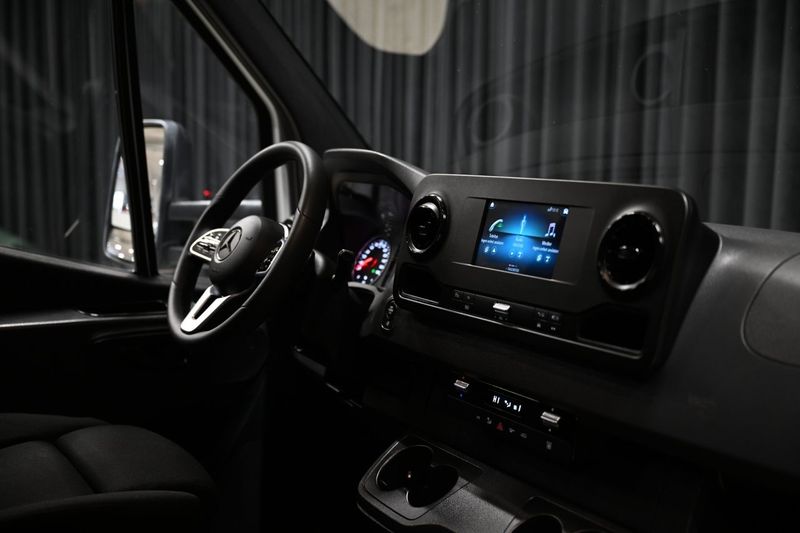 Mercedes Sprinter bild 30
