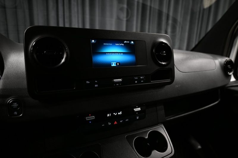 Mercedes Sprinter bild 23