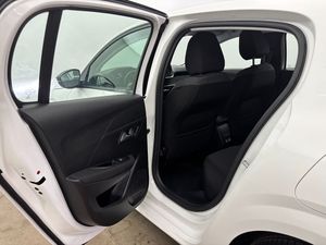 Peugeot 208 bild 14