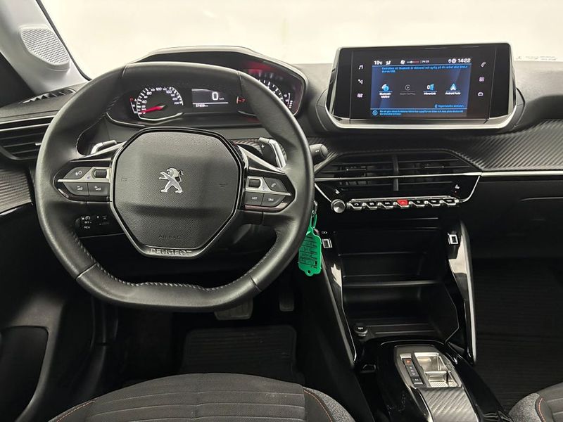 Peugeot 208 bild 18